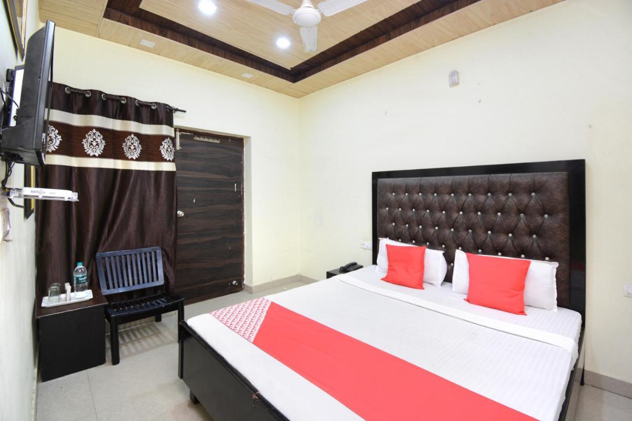 Oyo 29409 Hotel Best Sleep Inn Jalandhar Exteriör bild