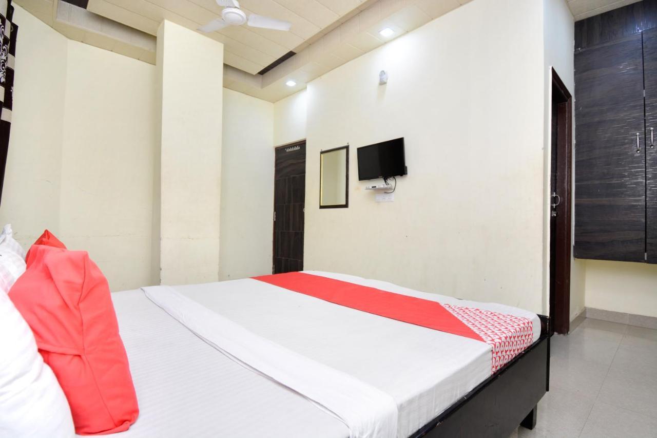 Oyo 29409 Hotel Best Sleep Inn Jalandhar Exteriör bild